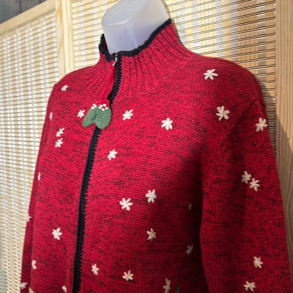 Coldwater Creek Red Knit Ugly Holiday Sweater Cardigan Winter Activities Medium - Picture 4 of 16